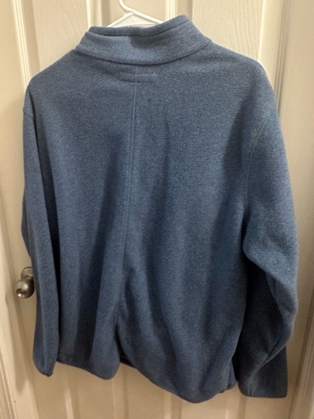 Amazon Essentials Fleece Quarter-Zip - Picture 2 of 3
